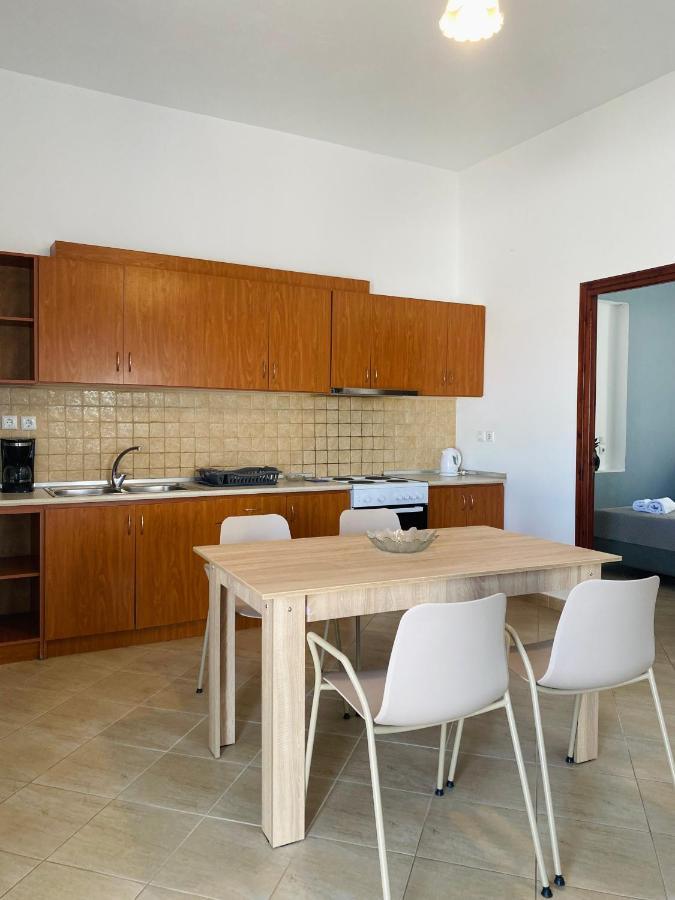 Comfort Apartments Лименария Экстерьер фото
